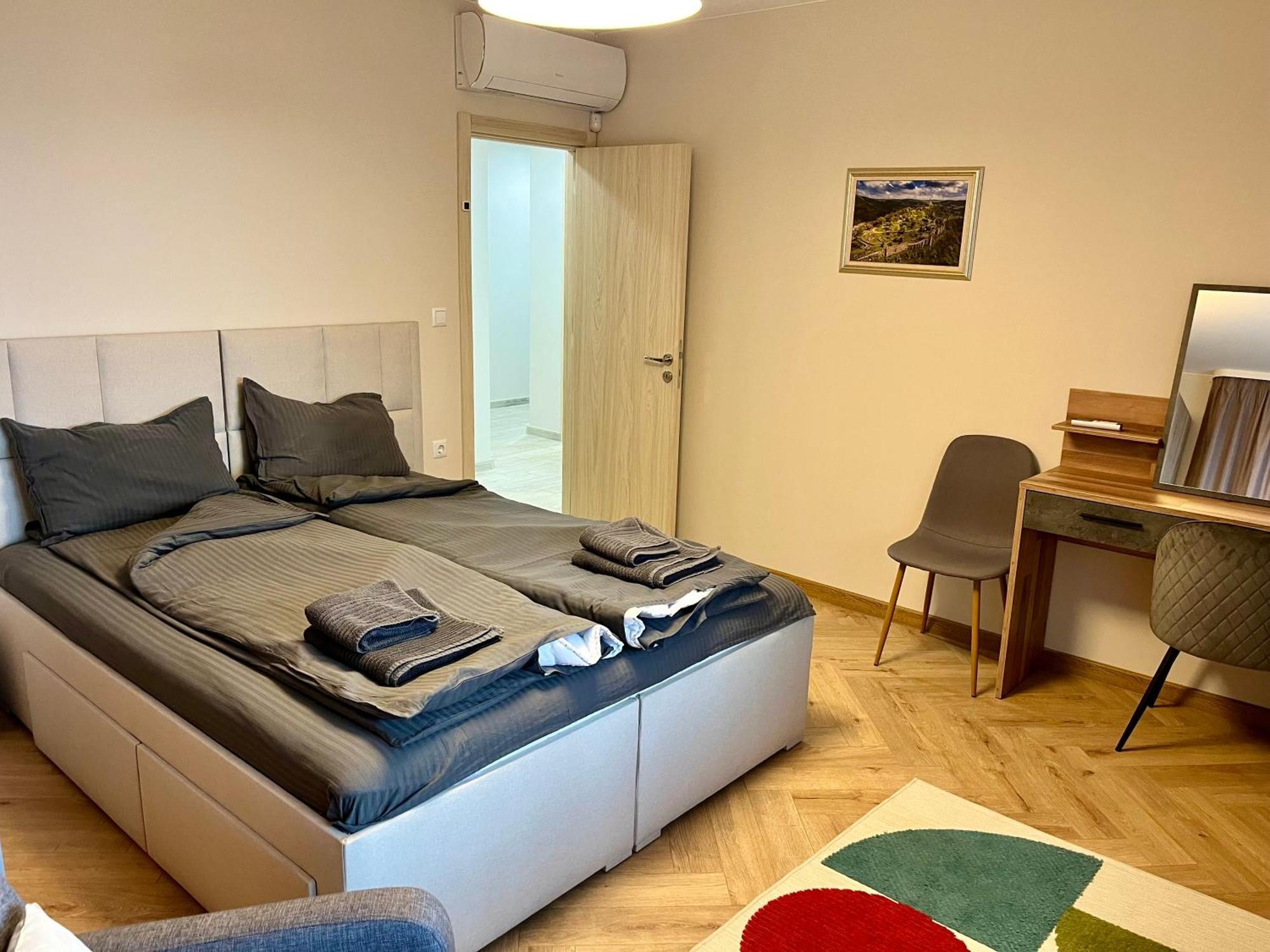 Parkview Luxury In City Center 8 Veliko Tarnovo Luaran gambar